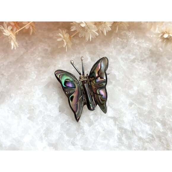 Butterfly Shaped Mexican Made Abalone Shell Inlay Vintage Sterling Silver Brooch - Picture 7 of 10